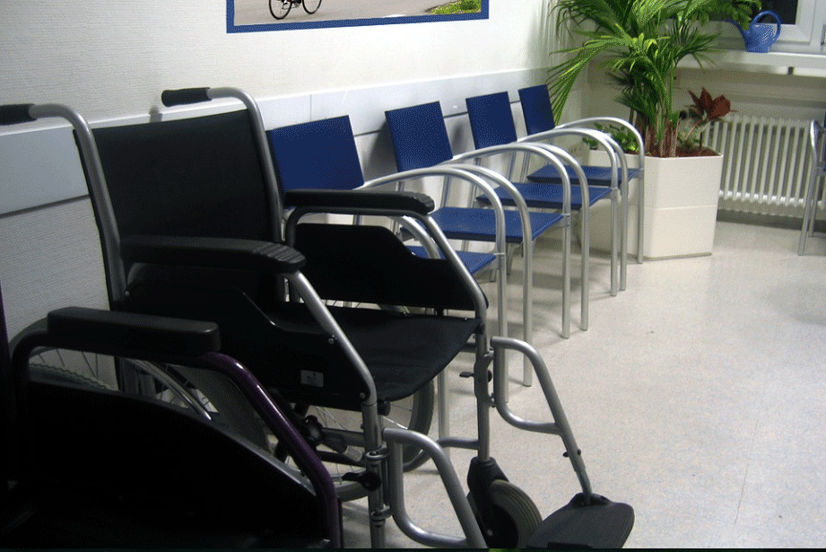 Perfect in waiting rooms where hygiene is of the utmost importance and where there could be persons with limited mobility.